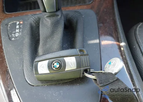 2011 BMW 328I xDrive from USA, damaged, VIN WBAPK5C51BA662175